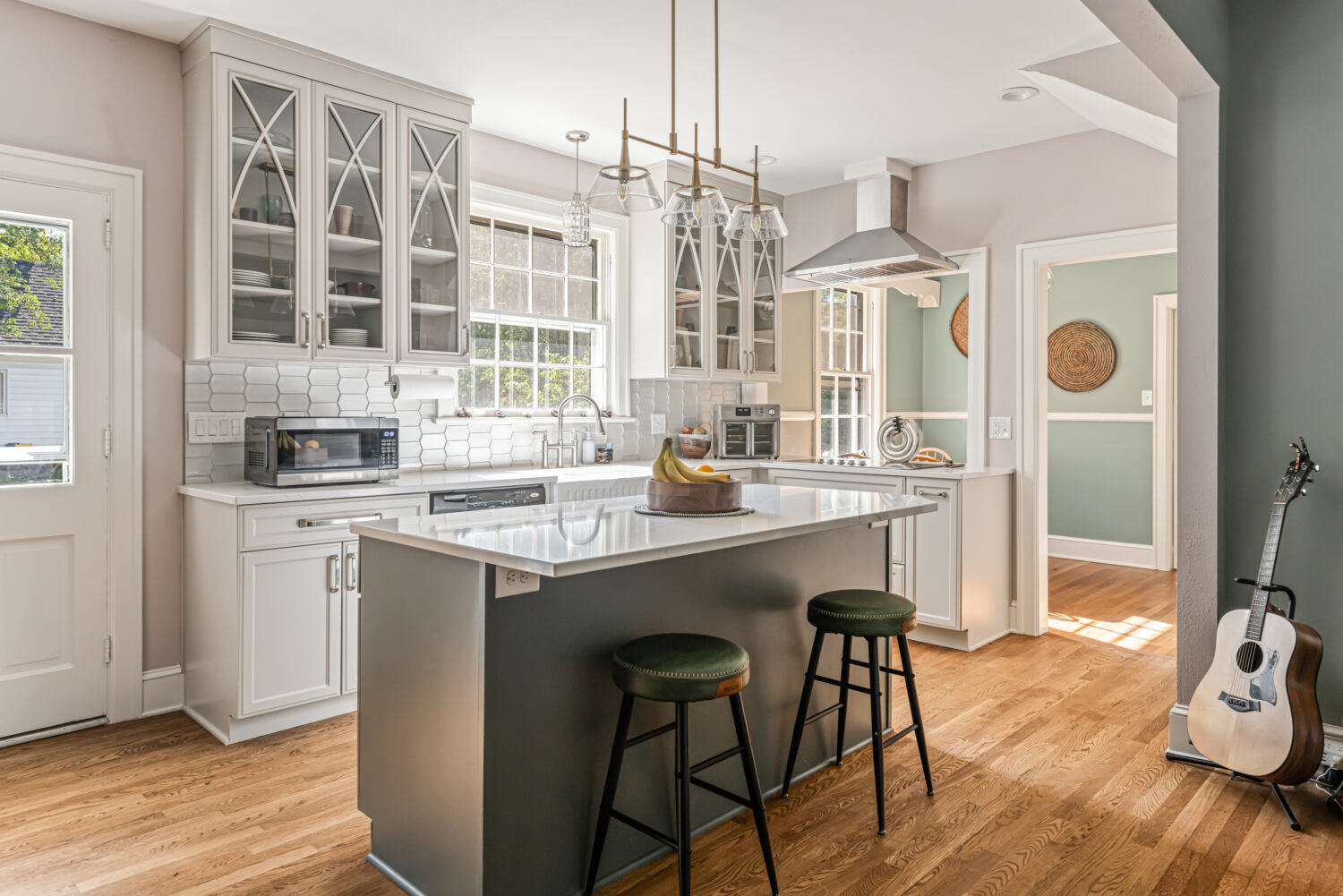 Beautiful kitchen remodel by Semper Fi Custom Remodeling